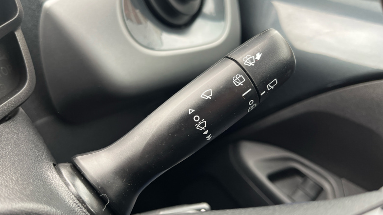 Toyota Aygo 1.0 VVT-i X-Play 5dr Petrol Hatchback